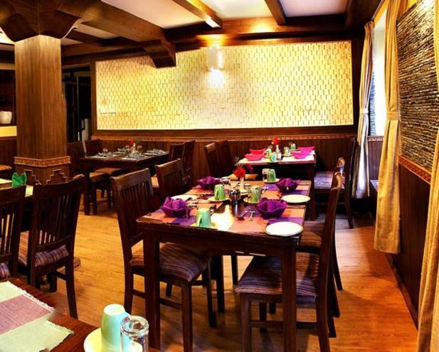 Mountain Lodges Of Nepal - Monjo Exterior photo