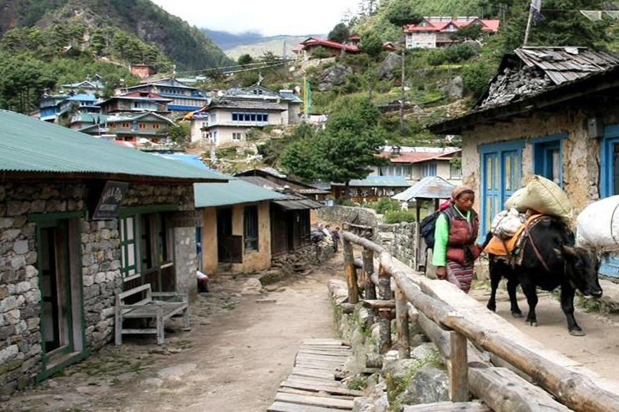Mountain Lodges Of Nepal - Monjo Exterior photo